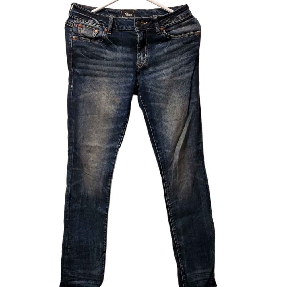 Rimex By Rock Revival Women's Jeans. 26 Straight.